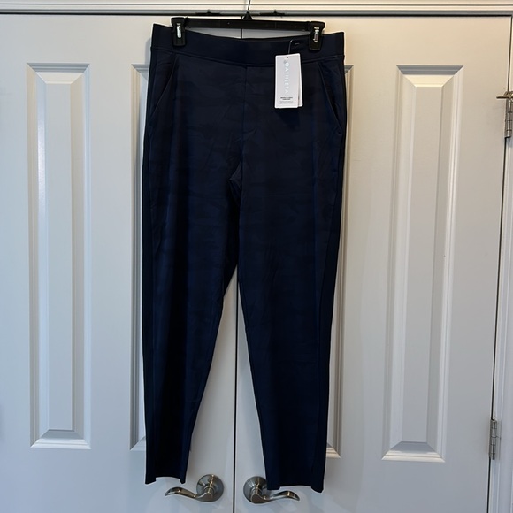 NWT Athleta Brooklyn Ankle Camo Pants - Picture 2 of 8